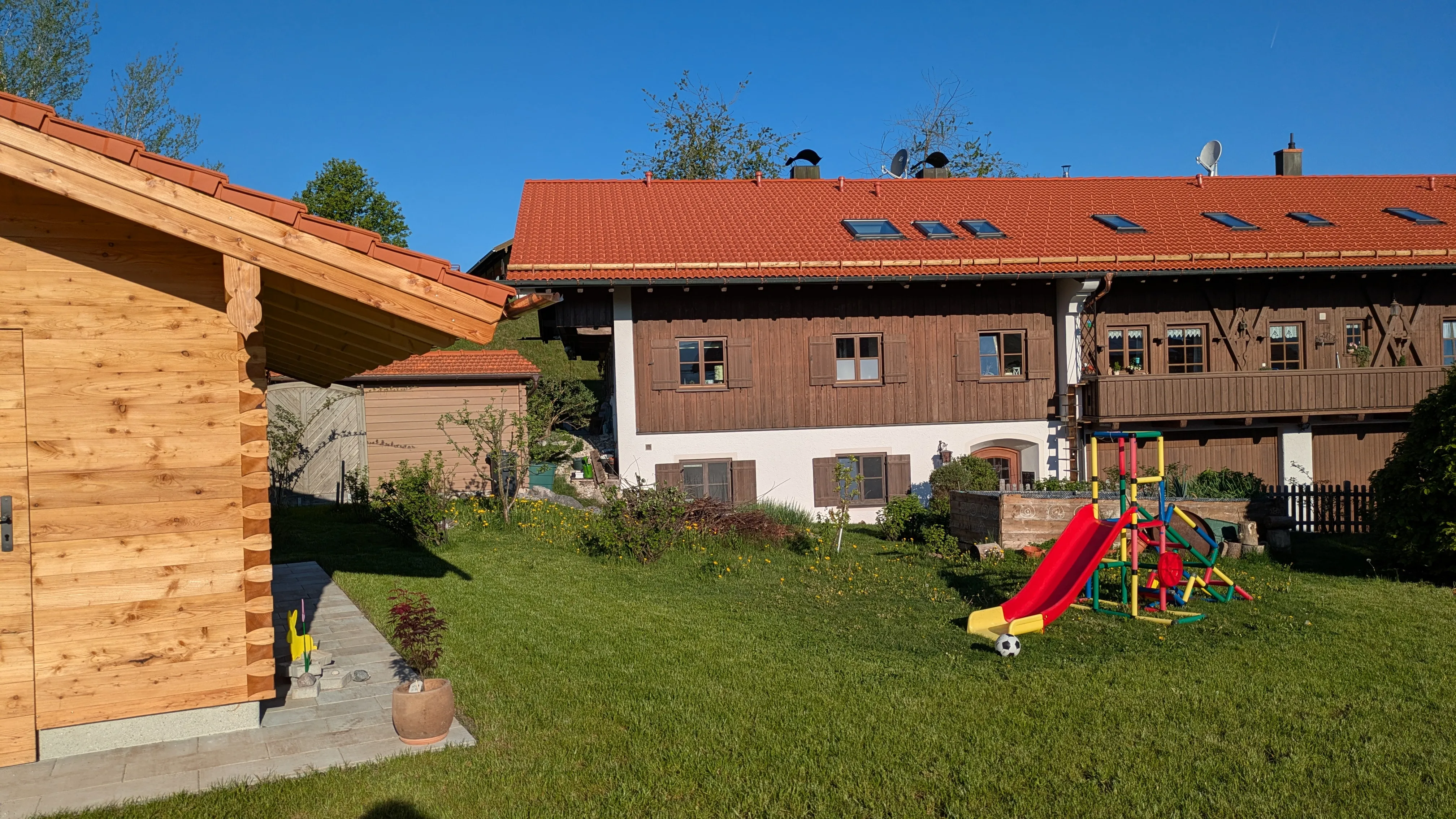 Garden & terrace
